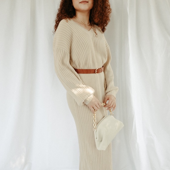 Oatmeal Lauren Oversized Sweater Dress - Picture 3 of 10